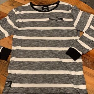 Men’s nice long sleeve striped T-shirt